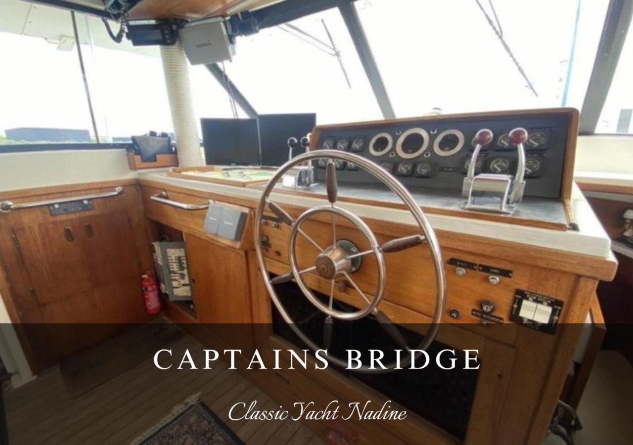 Classic Yacht Nadine In Poole Harbour, Dorset, With A Hot Tub Jacuzzi Экстерьер фото